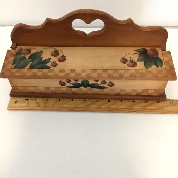 Hand Painted Strawberry Small Keepsake Box Lift Top Solid Wood VTG Country Decor - Picture 7 of 8